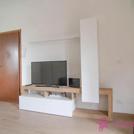 Apartment Polizzi 1 *